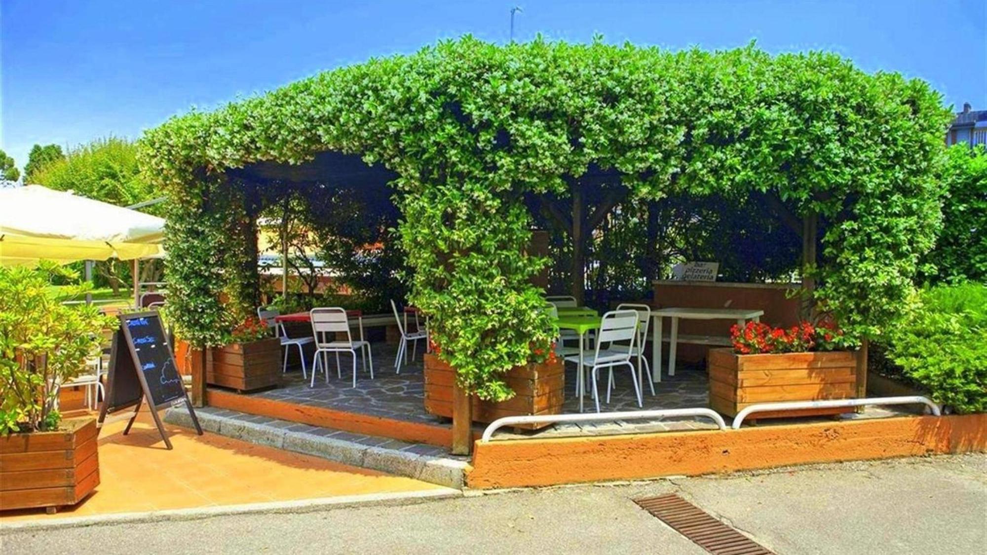 Cappuccini Appartments Peschiera del Garda Exterior photo